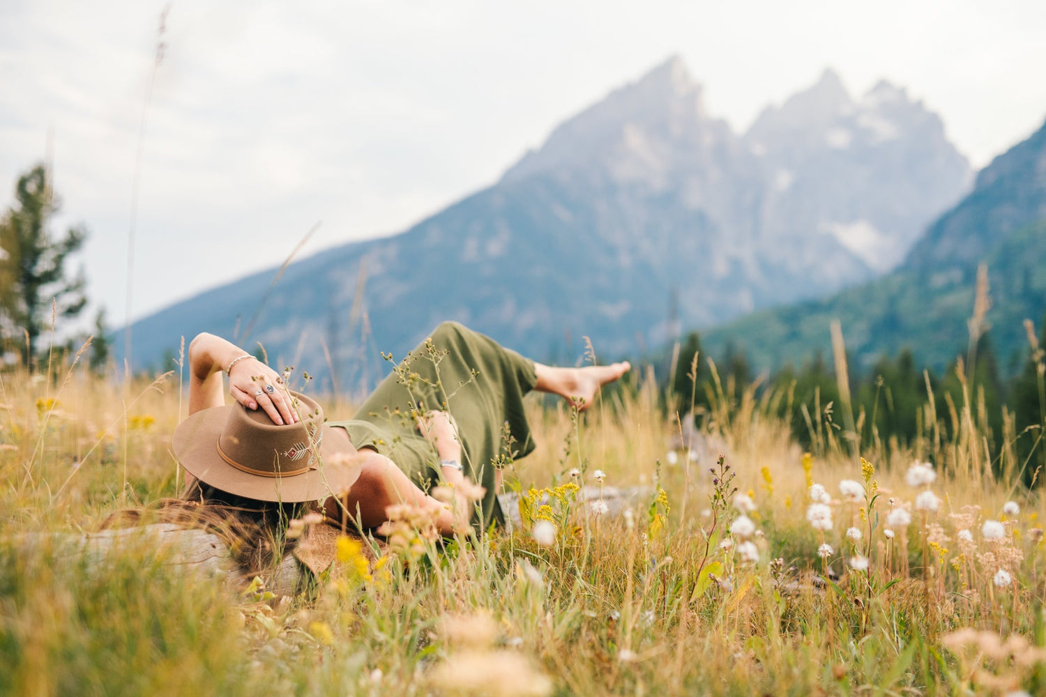 5 Ways S. Howell Studios Jewelry Will Inspire You to Slow Down and Soak Up the Beauty in Life