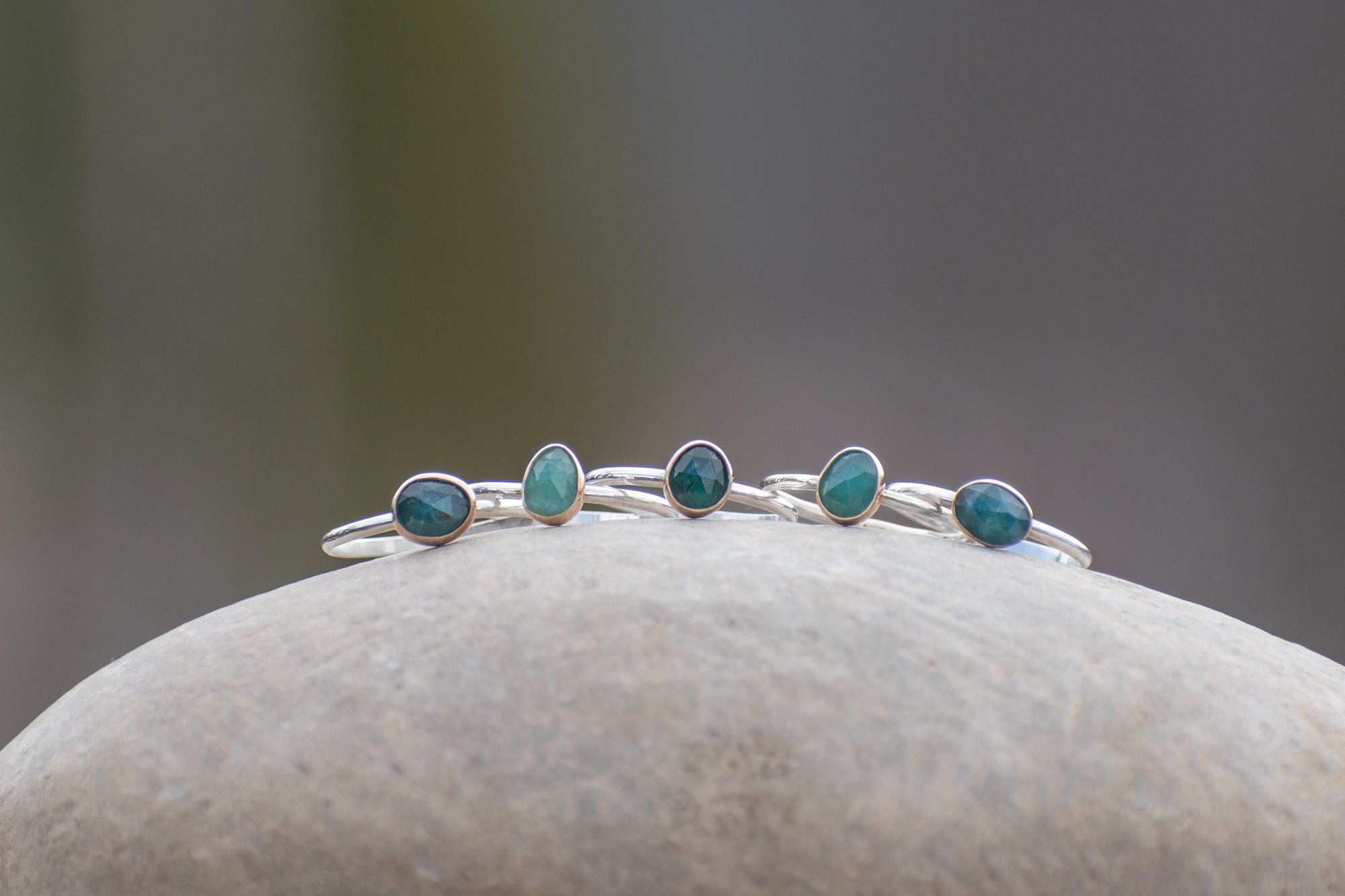 Grandidierite Stacking Ring