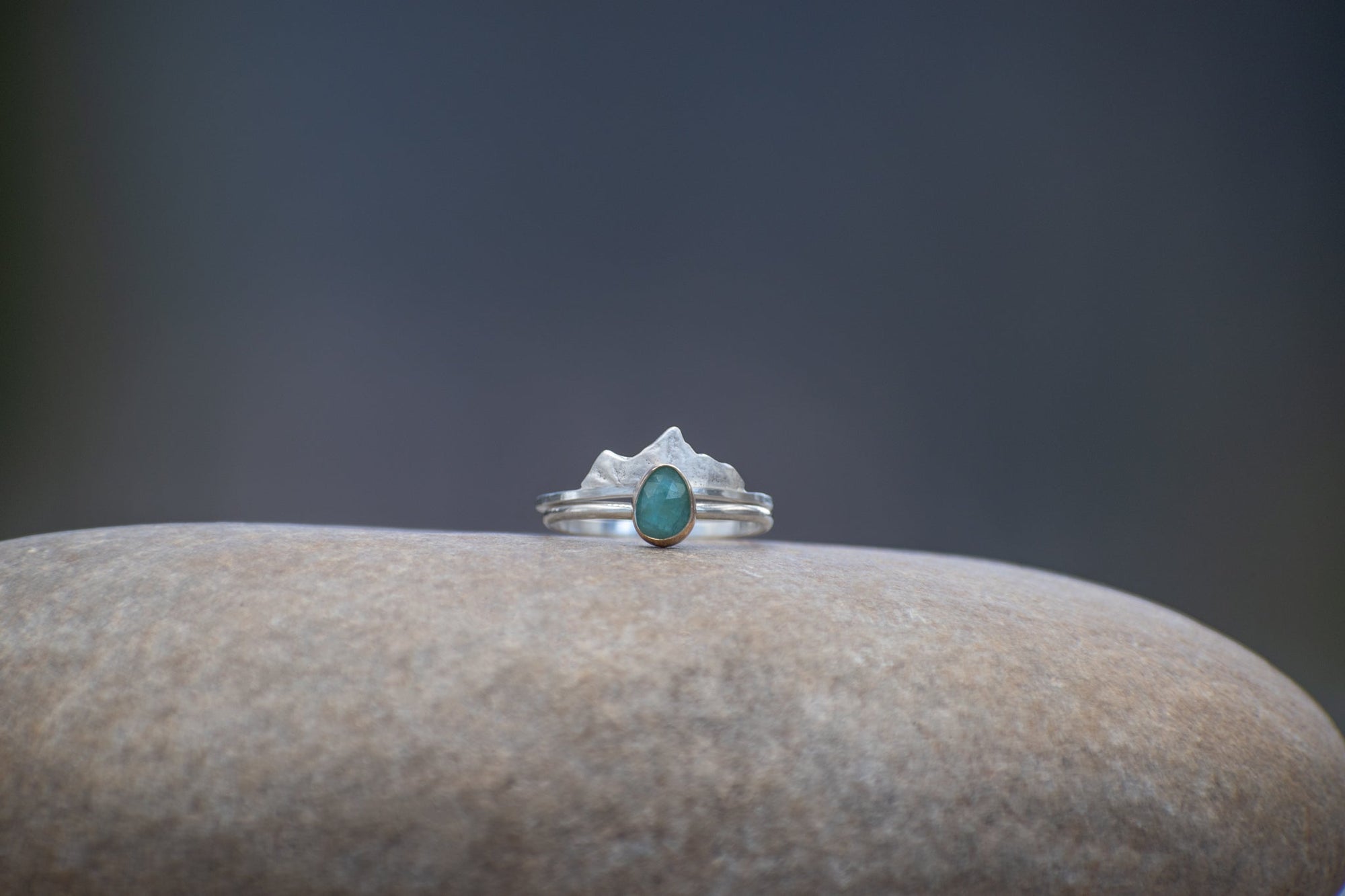 Grandidierite Stacking Ring